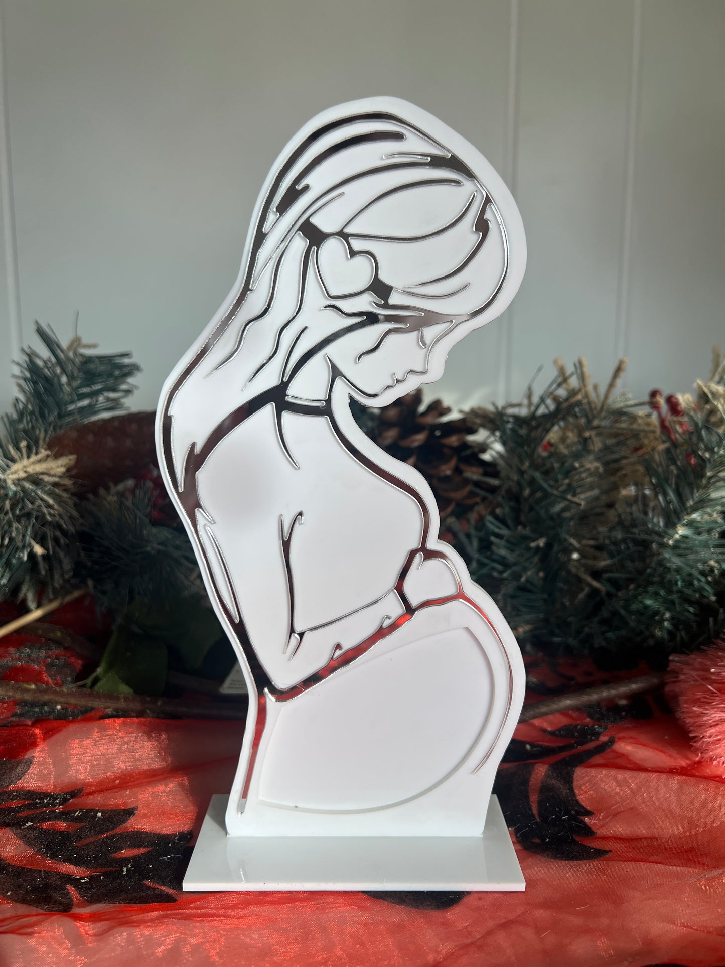 Mom-To-Be Decorative Stand