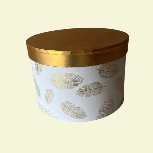 Elegant Round Gift Box – Golden Feather Edition